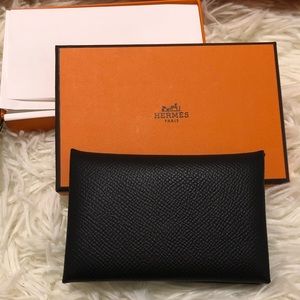 Hermès Calvi Card Holder (can fit a lot & free mystery La Mer item & clothes)